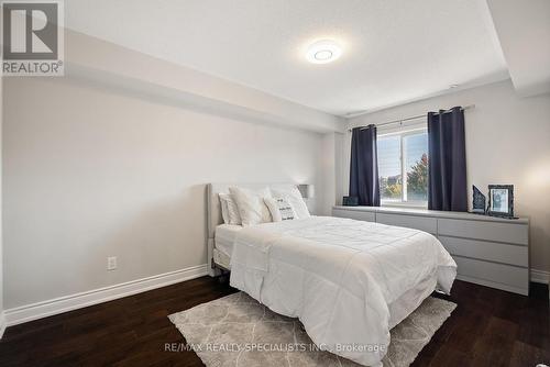 3108 Eclipse Avenue, Mississauga (Churchill Meadows), ON - Indoor Photo Showing Bedroom