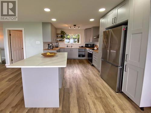 1724 1726 Graham Avenue, Prince Rupert, BC - Indoor Photo Showing Kitchen