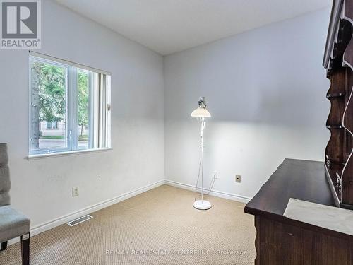 1 Brambrook Way, Brampton, ON - Indoor Photo Showing Other Room