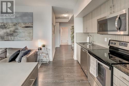 709 - 55 Speers Road, Oakville (Old Oakville), ON - Indoor Photo Showing Kitchen With Upgraded Kitchen