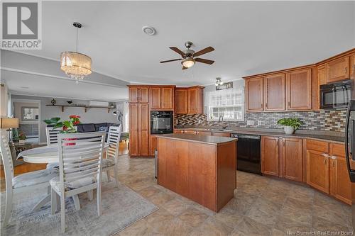 139A Oak Lane, Quispamsis, NB - Indoor Photo Showing Kitchen