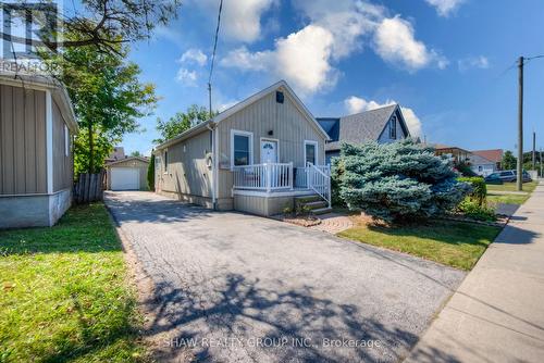 1904 Main Street E, Hamilton, ON - Outdoor With Deck Patio Veranda With Facade