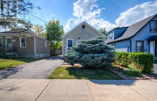 1904 Main Street E, Hamilton, ON - Outdoor