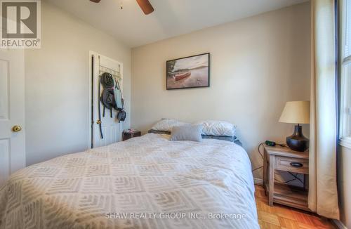 1904 Main Street E, Hamilton, ON - Indoor Photo Showing Bedroom