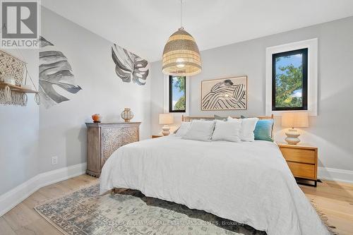 6206 Lucia Drive, Niagara Falls, ON - Indoor Photo Showing Bedroom