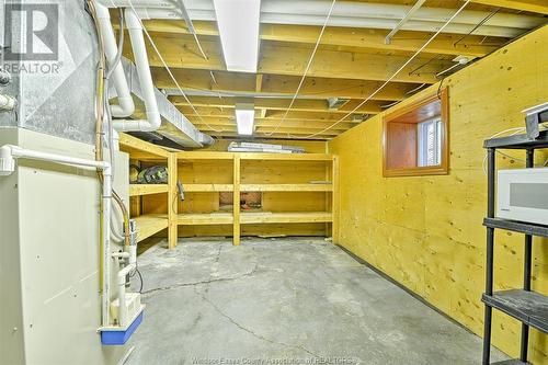 886 Lincoln, Windsor, ON - Indoor Photo Showing Basement