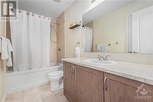 200 Don Brown Private, Ottawa, ON - Indoor Photo Showing Bathroom