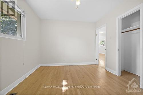 10 Roundhay Drive, Ottawa, ON - Indoor Photo Showing Other Room