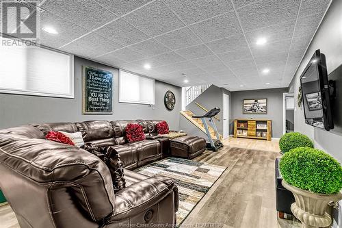 10690 Keating Crescent, Windsor, ON - Indoor