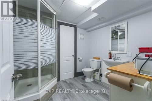 525 19Th Street W, Owen Sound, ON - Indoor Photo Showing Bathroom