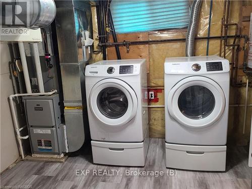 525 19Th Street W, Owen Sound, ON - Indoor Photo Showing Laundry Room