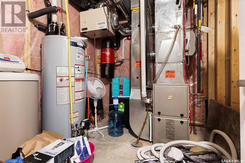 8822 Hincks Lane, Regina, SK - Indoor Photo Showing Basement