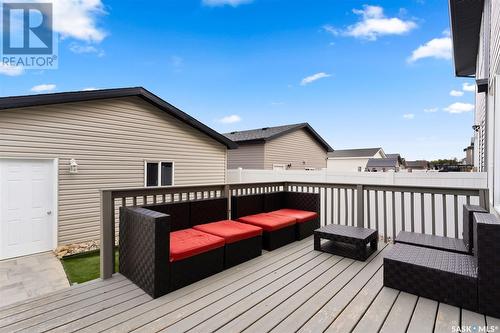 8822 Hincks Lane, Regina, SK - Outdoor With Deck Patio Veranda With Exterior