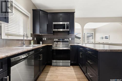 8822 Hincks Lane, Regina, SK - Indoor Photo Showing Kitchen With Double Sink