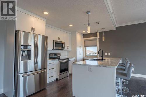 308 2800 Lakeview Drive, Prince Albert, SK - Indoor Photo Showing Kitchen With Stainless Steel Kitchen With Upgraded Kitchen