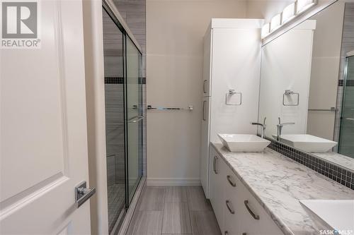 308 2800 Lakeview Drive, Prince Albert, SK - Indoor Photo Showing Bathroom