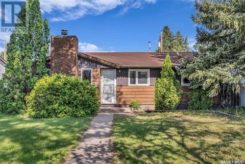 522 W Avenue S, Saskatoon, SK - Outdoor