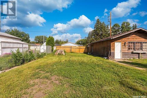 522 W Avenue S, Saskatoon, SK - Outdoor