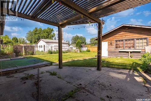 522 W Avenue S, Saskatoon, SK - Outdoor With Deck Patio Veranda