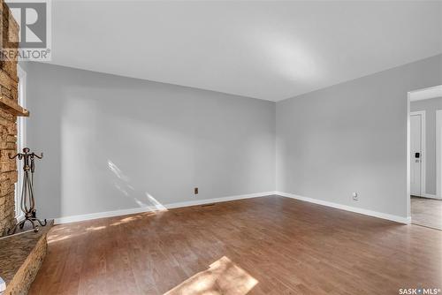 522 W Avenue S, Saskatoon, SK - Indoor Photo Showing Other Room