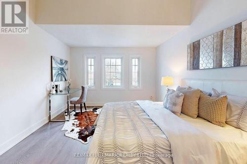 111 Hudson Crescent, Bradford West Gwillimbury, ON - Indoor Photo Showing Bedroom