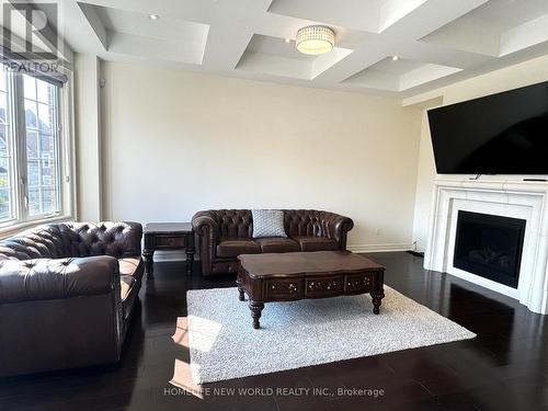 145 Fitzmaurice Drive, Vaughan, ON - Indoor Photo Showing Living Room With Fireplace