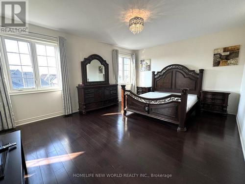 145 Fitzmaurice Drive, Vaughan, ON - Indoor Photo Showing Bedroom