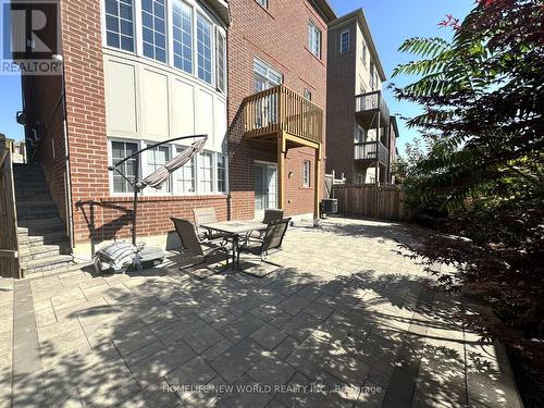 145 Fitzmaurice Drive, Vaughan, ON - Outdoor