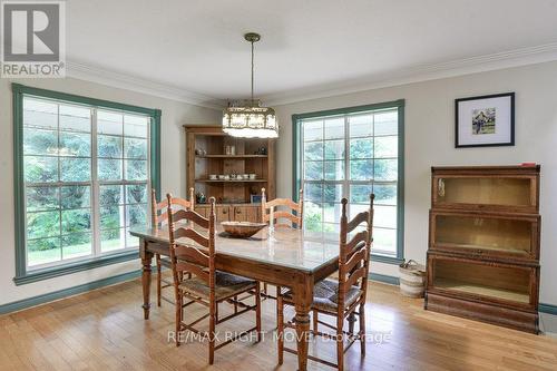 1390 Warminster Side Road, Oro-Medonte, ON - Indoor Photo Showing Dining Room