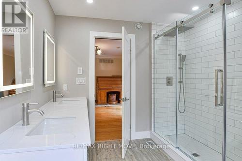 1390 Warminster Side Road, Oro-Medonte, ON - Indoor Photo Showing Bathroom