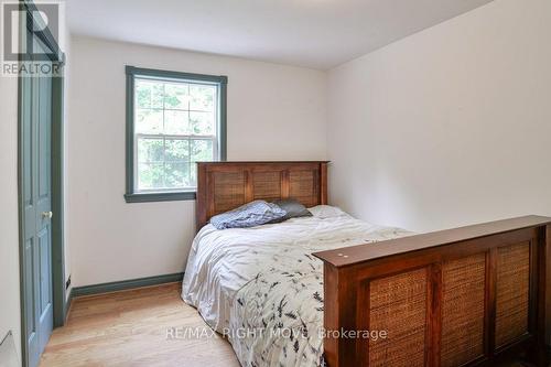 1390 Warminster Side Road, Oro-Medonte, ON - Indoor Photo Showing Bedroom