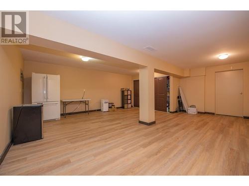 8595 Okanagan Landing Road, Vernon, BC - Indoor Photo Showing Other Room