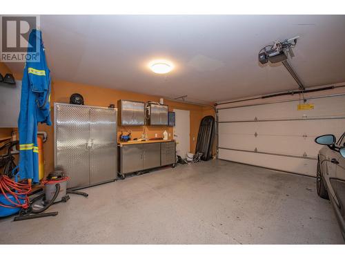 8595 Okanagan Landing Road, Vernon, BC - Indoor Photo Showing Garage