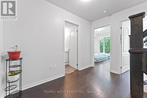 58 - 35 Applewood Lane, Toronto, ON - Indoor Photo Showing Other Room