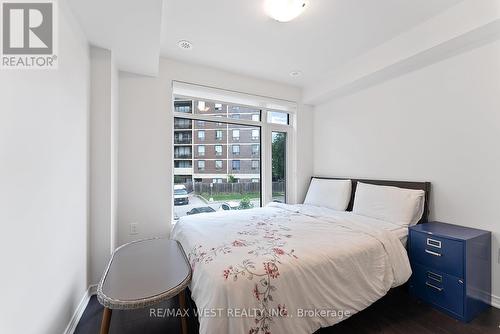 58 - 35 Applewood Lane, Toronto, ON - Indoor Photo Showing Bedroom