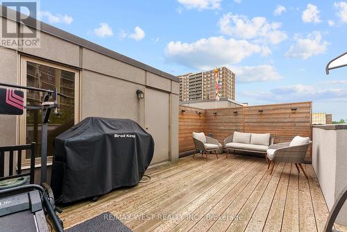 58 - 35 Applewood Lane, Toronto, ON - Outdoor With Deck Patio Veranda With Exterior