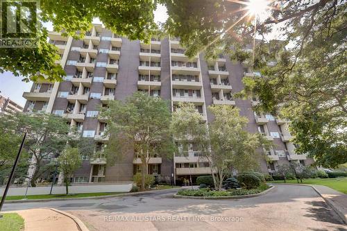 912 - 60 Southport Street, Toronto (High Park-Swansea), ON - Outdoor With Facade