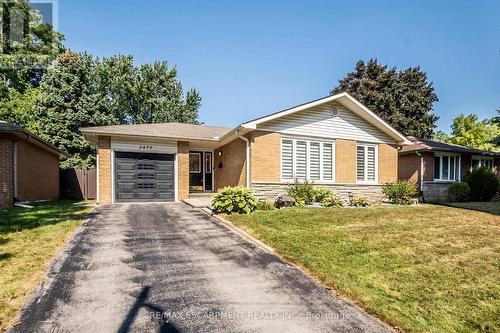 2479 Exeter Crescent, Burlington, ON - Outdoor With Facade