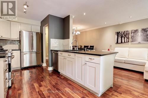 47C - 928 Queen Street W, Mississauga, ON - Indoor Photo Showing Kitchen With Stainless Steel Kitchen