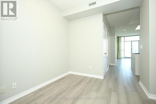 2807 - 223 Webb Drive, Mississauga (City Centre), ON - Indoor Photo Showing Other Room