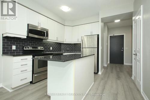 2807 - 223 Webb Drive, Mississauga, ON - Indoor Photo Showing Kitchen With Stainless Steel Kitchen With Upgraded Kitchen