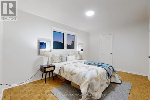 5525 Antrex Crescent, Mississauga, ON - Indoor Photo Showing Bedroom