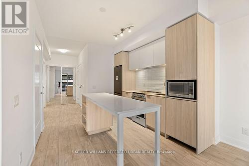 905 - 70 Annie Craig Drive, Toronto (Mimico), ON - Indoor Photo Showing Kitchen