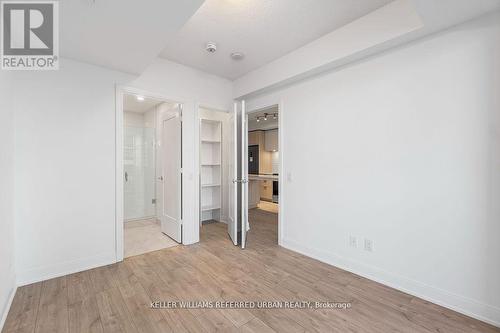 905 - 70 Annie Craig Drive, Toronto, ON - Indoor Photo Showing Other Room