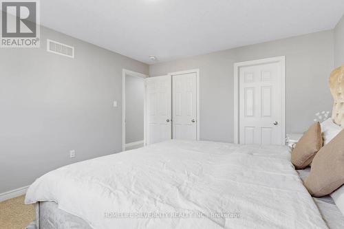 35 Waterbow Trail, Kitchener, ON - Indoor Photo Showing Bedroom