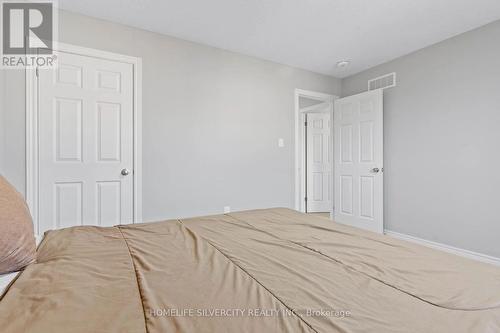 35 Waterbow Trail, Kitchener, ON - Indoor Photo Showing Bedroom