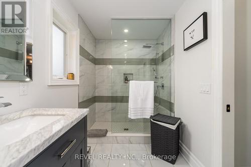 8 Runnymede Road, Port Colborne, ON - Indoor Photo Showing Bathroom