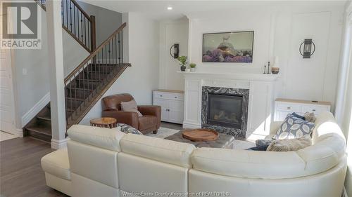 1866 Queens Valley Drive, Kingsville, ON - Indoor Photo Showing Living Room With Fireplace