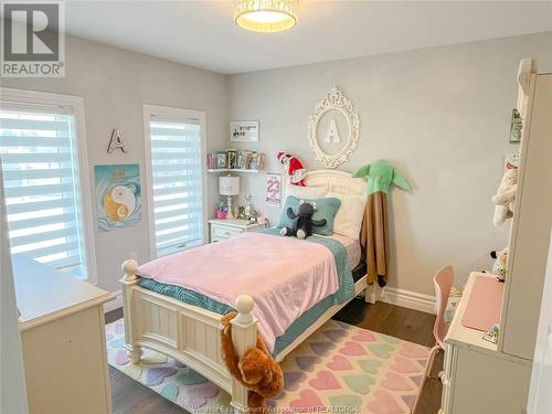 1866 Queens Valley Drive, Kingsville, ON - Indoor Photo Showing Bedroom