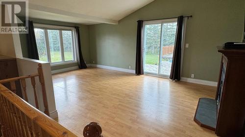 789 Hwy 652, Cochrane, ON - Indoor Photo Showing Other Room